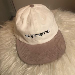supreme hat new with tag